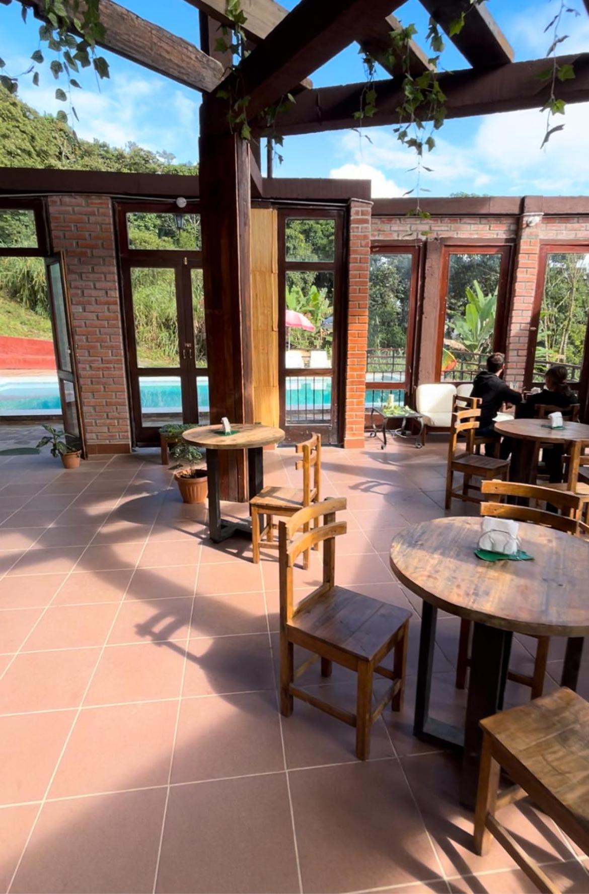 Villa Camila Hostel Coroico Zewnętrze zdjęcie